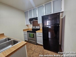 Building Photo - 4803 Hamilton Wolfe Rd