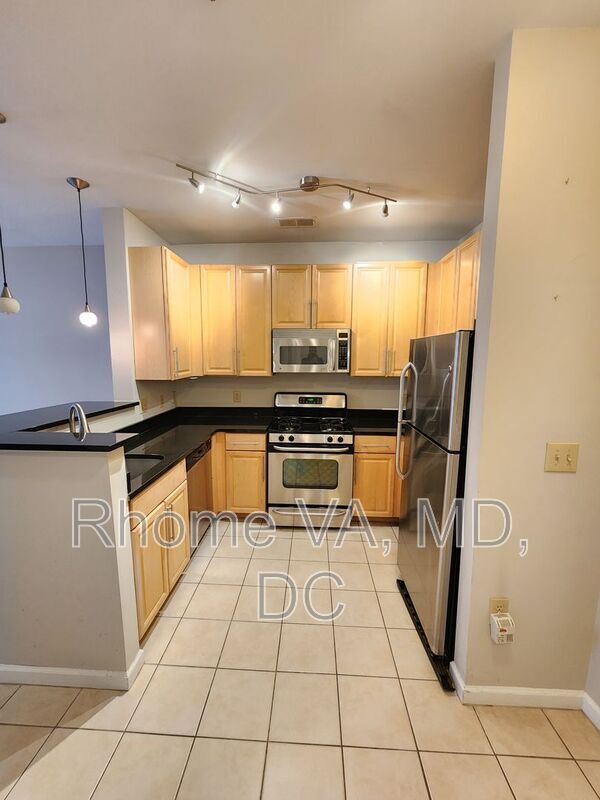 Building Photo - 1201 East-West Hwy