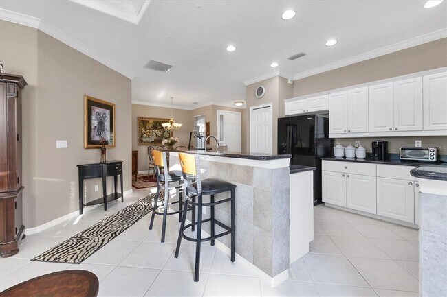 Building Photo - 165 Padova Way