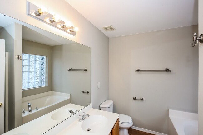 Building Photo - 1553 Cold Creek Pl