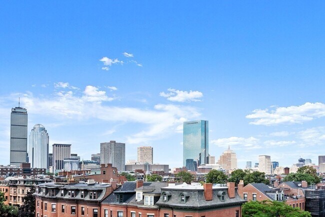 Building Photo - 605 Massachusetts Ave