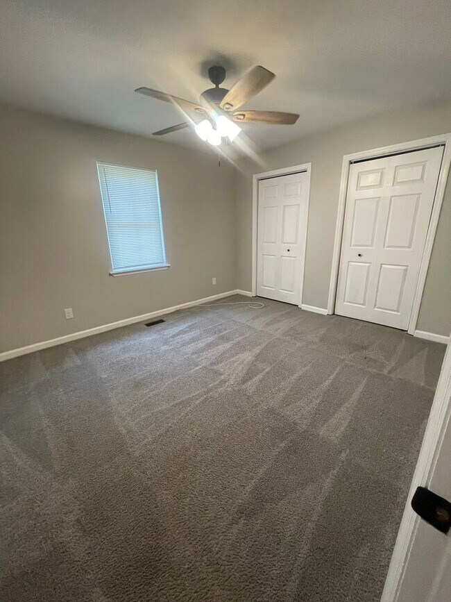 Building Photo - Available now in Amelia Landing Subdivision !!