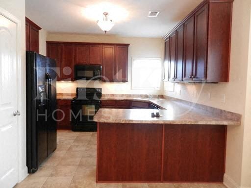 Building Photo - 6303 Spring Cove Dr