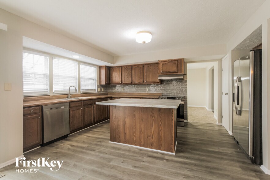 Building Photo - 10833 Copiah Ct