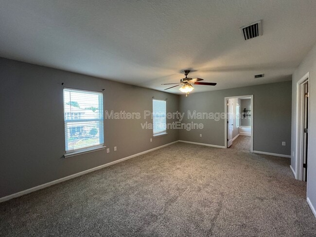 Building Photo - 5881 Old Plantation Court