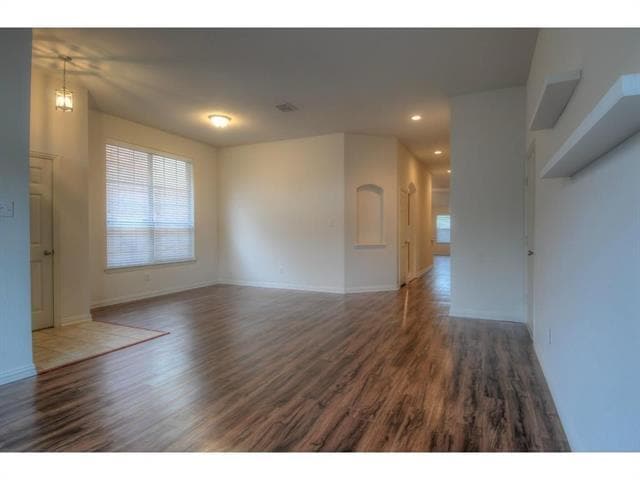 Building Photo - 3216 Chesington Dr