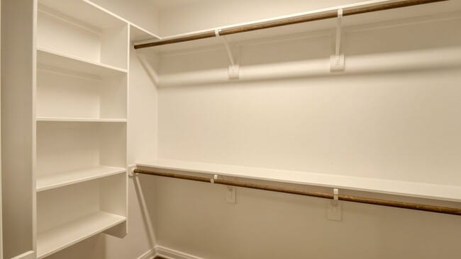 Building Photo - Spacious Single-Family Home Available Now!