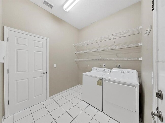 Building Photo - 3307 Kilmer Pl