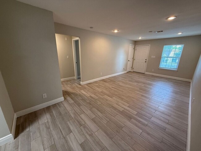 Building Photo - Gulf Breeze - Santa Rosa Shores - 2 bedroom, 1 bathroom