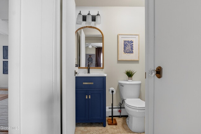 Building Photo - 5 Van Dorn St