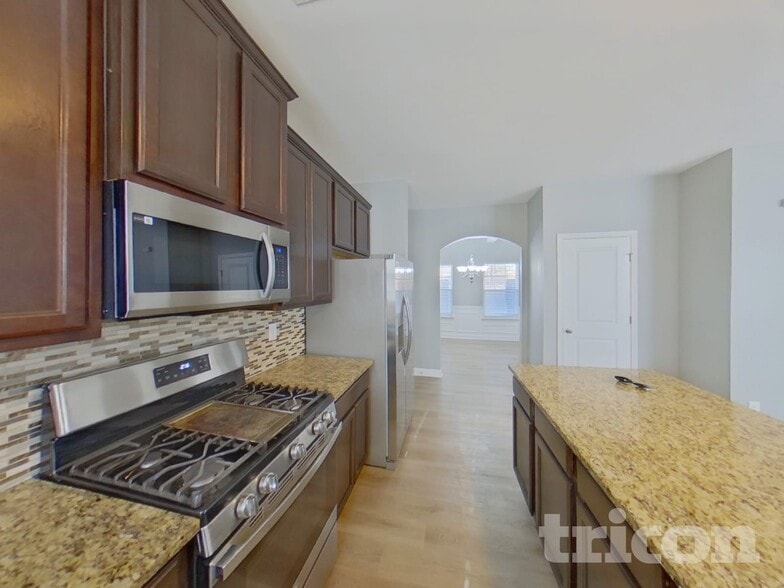 Building Photo - 4059 Tarnwood Pl