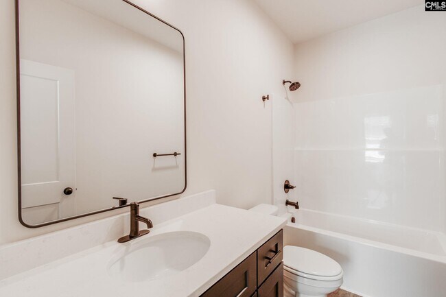 Building Photo - 2516 Richland St