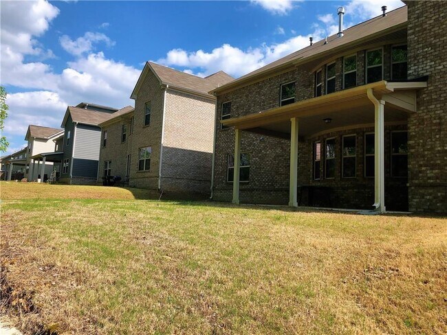 Building Photo - 2691 River Cane Wy