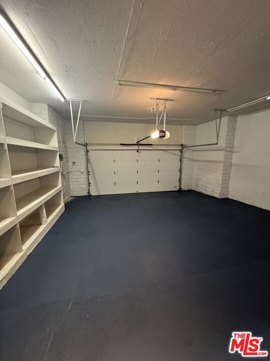Building Photo - 1713 Queens Ct