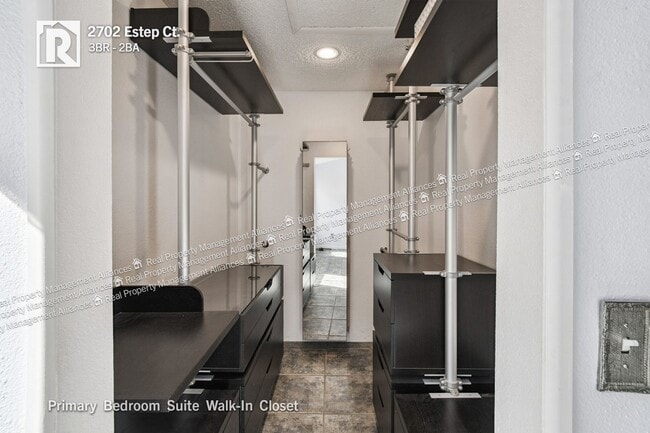 Building Photo - 2702 Estep Ct