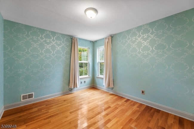 Building Photo - 2 Rider Terrace