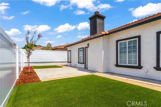 Building Photo - 6770 Tokay Ave