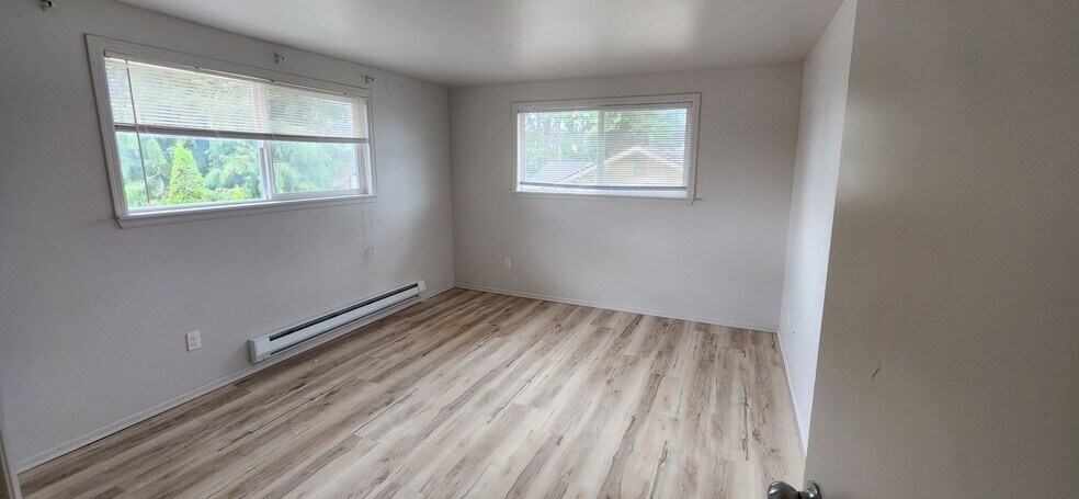 Building Photo - 8605 8th Ave W