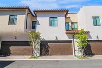 Building Photo - 4845 NW 83rd Pky