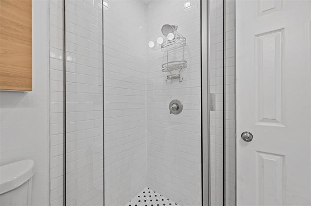 Building Photo - 11015 Stallcup Dr