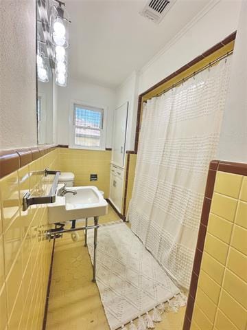Building Photo - 2903 College Cir