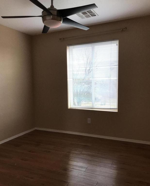 Building Photo - 11855 N 79th Dr