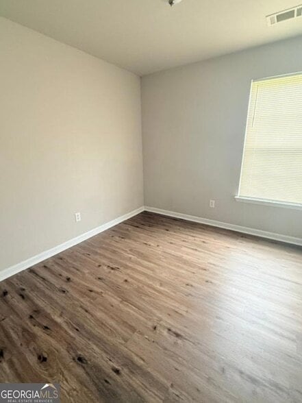 Building Photo - 7092 Brookview Way