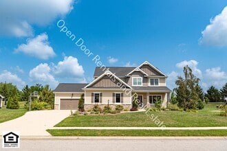 Building Photo - Coming soon! 50% off first months rent** W...