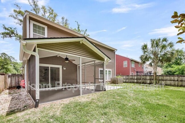 Building Photo - 8423 Taylor Plantation Rd
