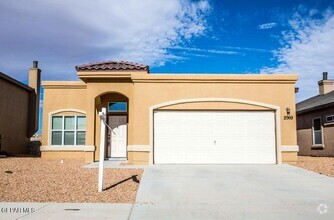Building Photo - 2969 Pino Triste Dr