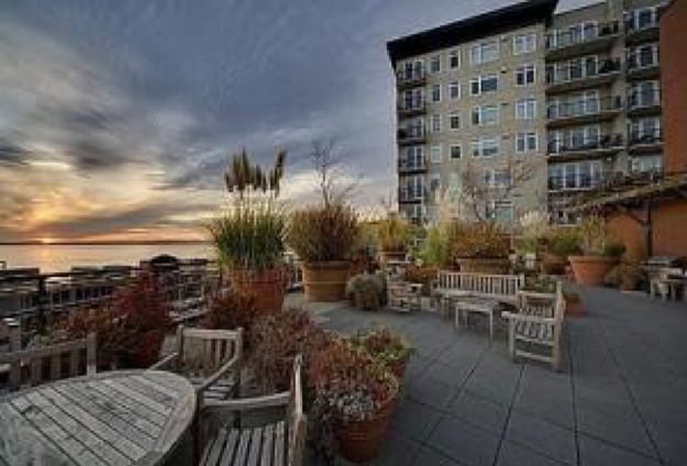 Views of the cascades - 2607 Western Ave