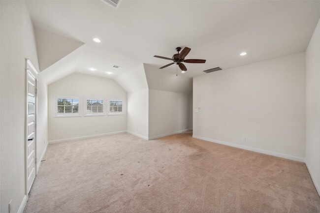 Building Photo - 2149 Rope Maker Rd