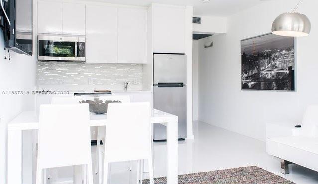 Building Photo - 801 15th St