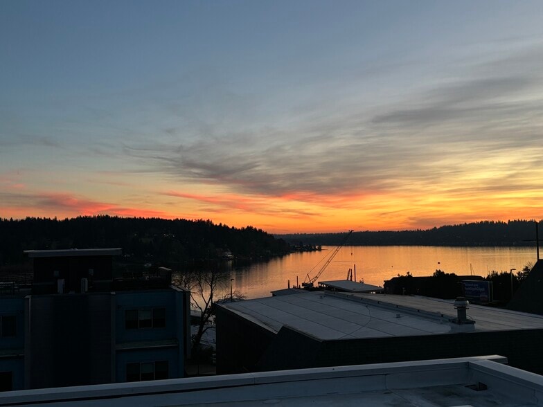 Building Photo - 6219 NE 181st St