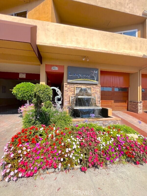 Building Photo - 100 Cliff Dr