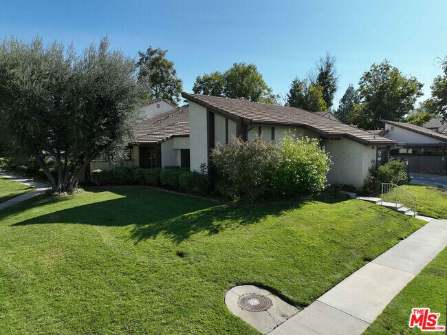Building Photo - 24640 Masters Cup Way