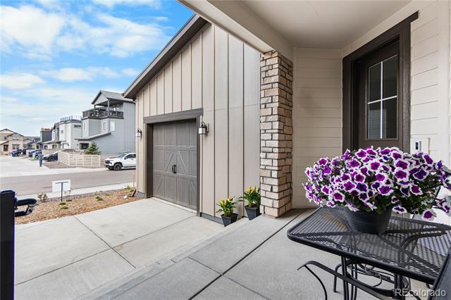 Building Photo - 8484 Orchard City Dr