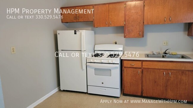 Building Photo - Spacious 2 bedroom apartment in Akron