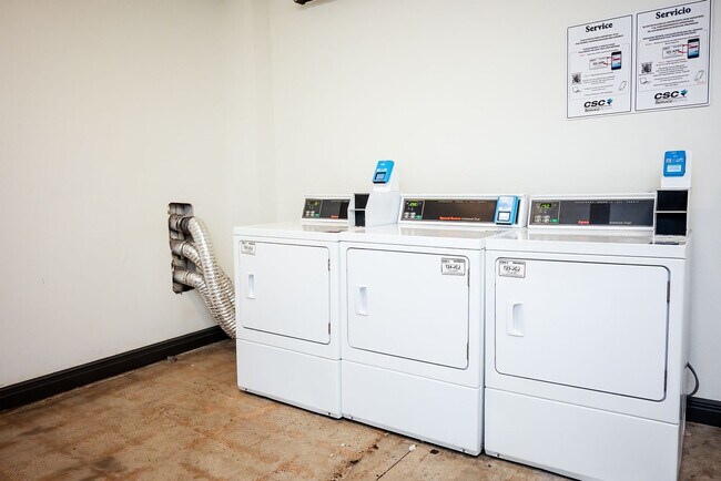 Building Photo - 201 S Chaparral St