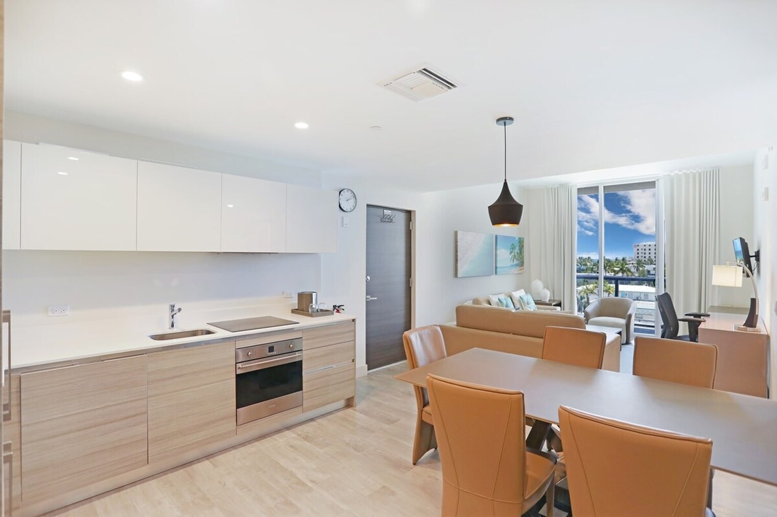 Building Photo - 777 N Ocean Dr