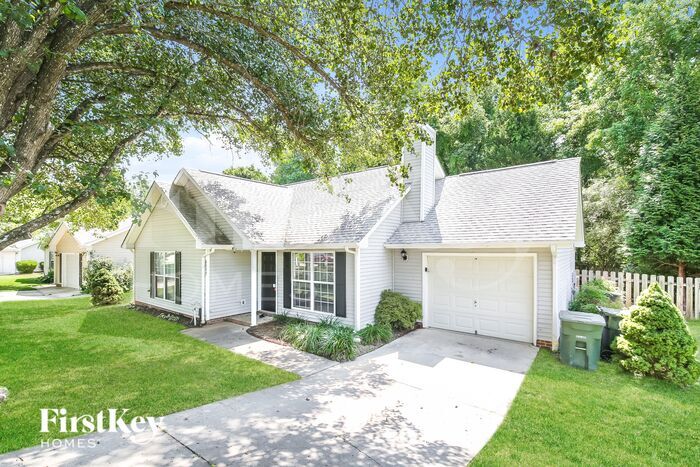 Building Photo - 6877 Ironwood Cir