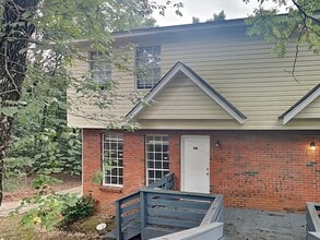 Building Photo - 1711 6th Pl Cir NW