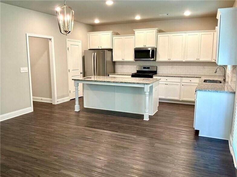 Building Photo - 3627 BRYANT Mdw Cir