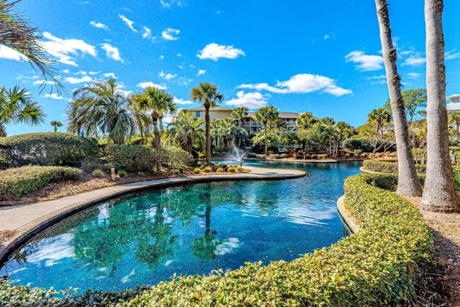 Building Photo - 10 N Forest Beach Dr