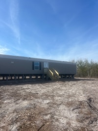 Building Photo - 4843 Otis Dr NE