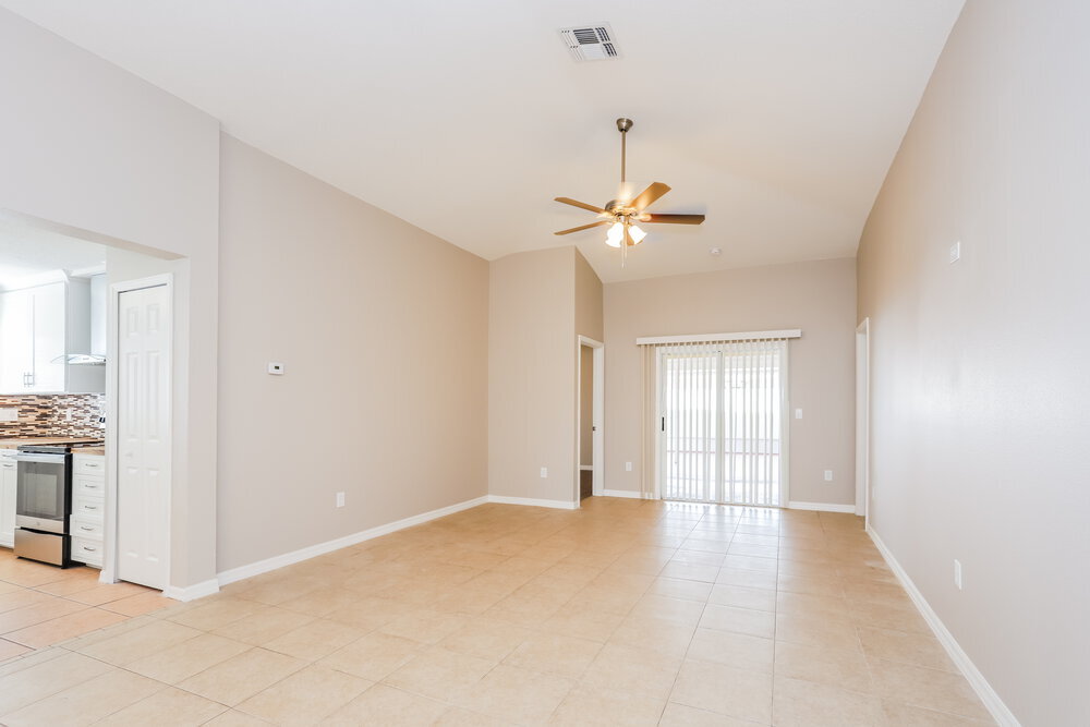 Building Photo - 1209 Alpine Lake Dr