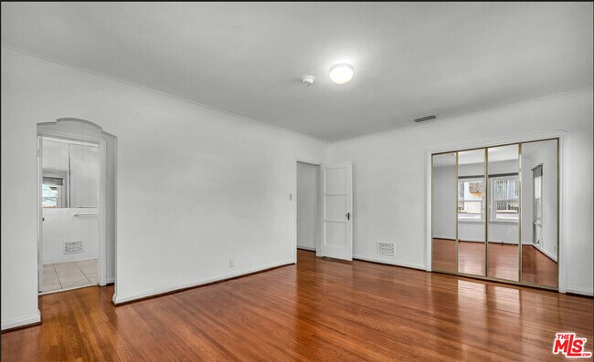 Building Photo - 6369 Orange St