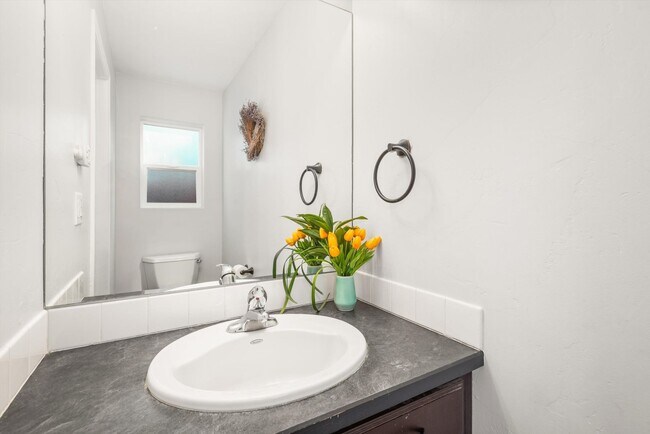 Building Photo - Prime Location | Spacious 4BD Home with El...