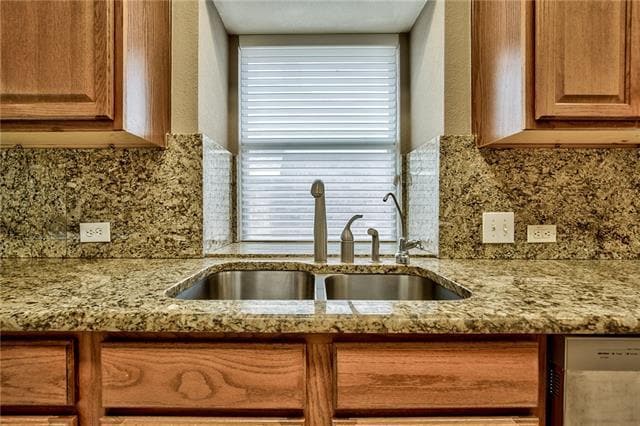 Building Photo - 3016 Afton Ridge Dr