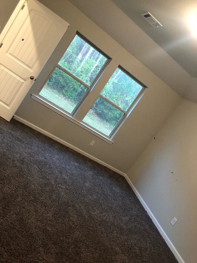 Building Photo - 18175 Fox Hollow Loop